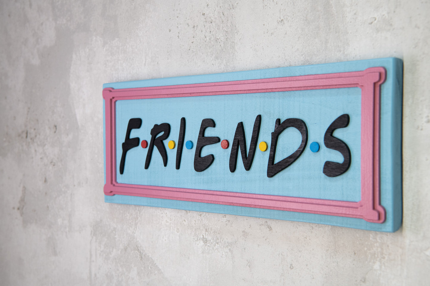 Χειροποίητη Ξύλινη Πινακίδα FRIENDS