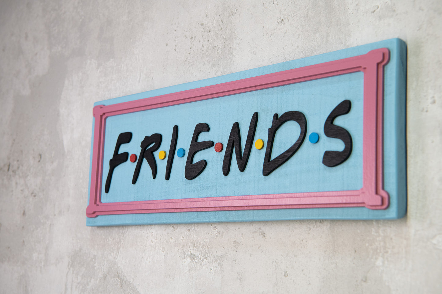 Χειροποίητη Ξύλινη Πινακίδα FRIENDS