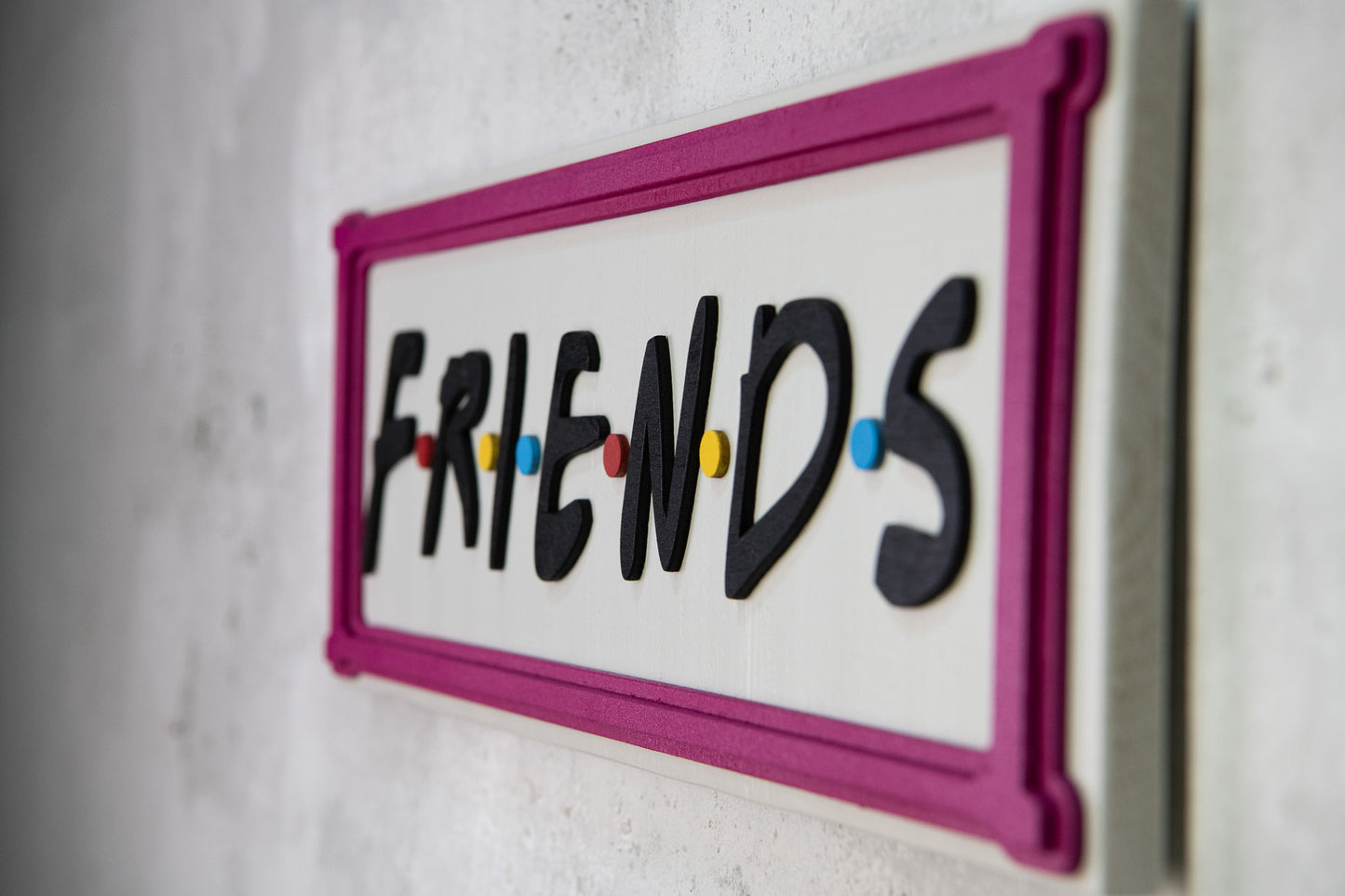 Χειροποίητη Ξύλινη Πινακίδα FRIENDS