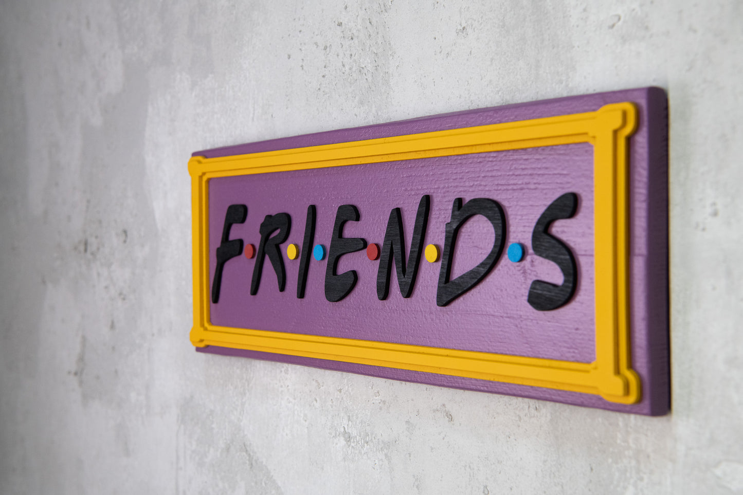 Χειροποίητη Ξύλινη Πινακίδα FRIENDS