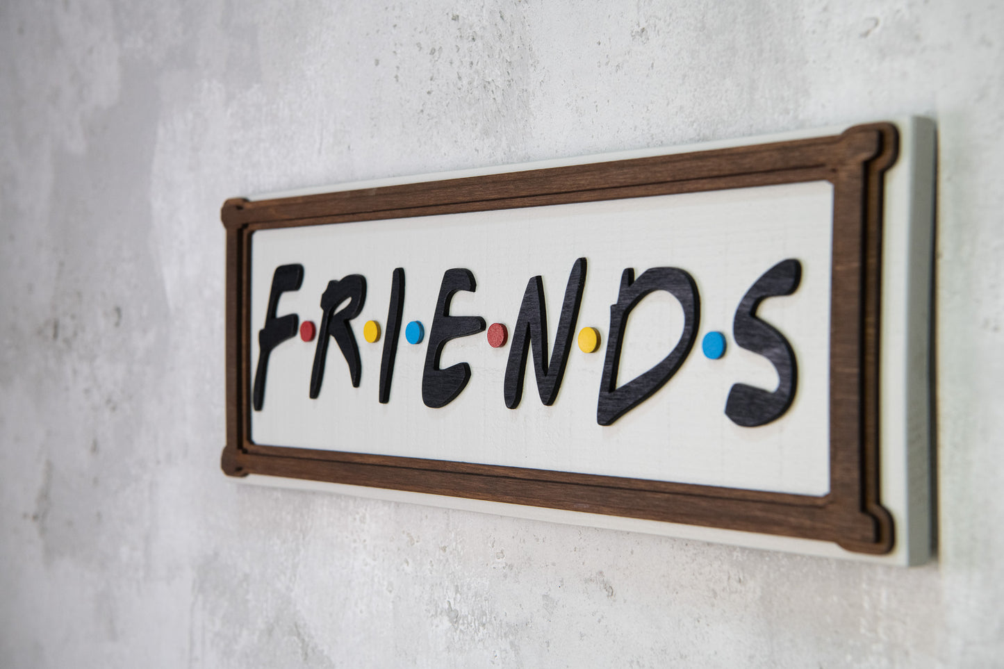 Χειροποίητη Ξύλινη Πινακίδα FRIENDS