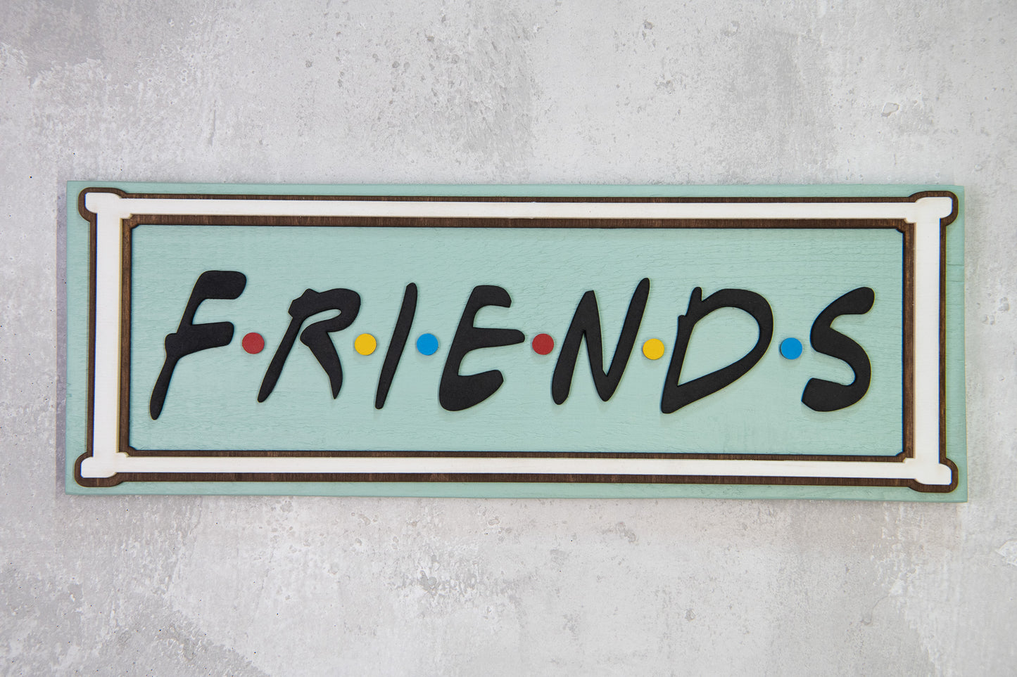 Χειροποίητη Ξύλινη Πινακίδα FRIENDS