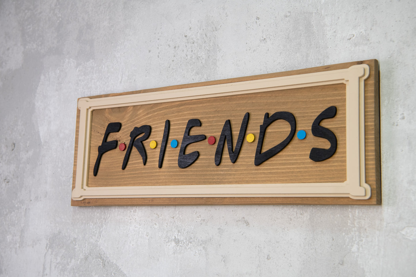 Χειροποίητη Ξύλινη Πινακίδα FRIENDS