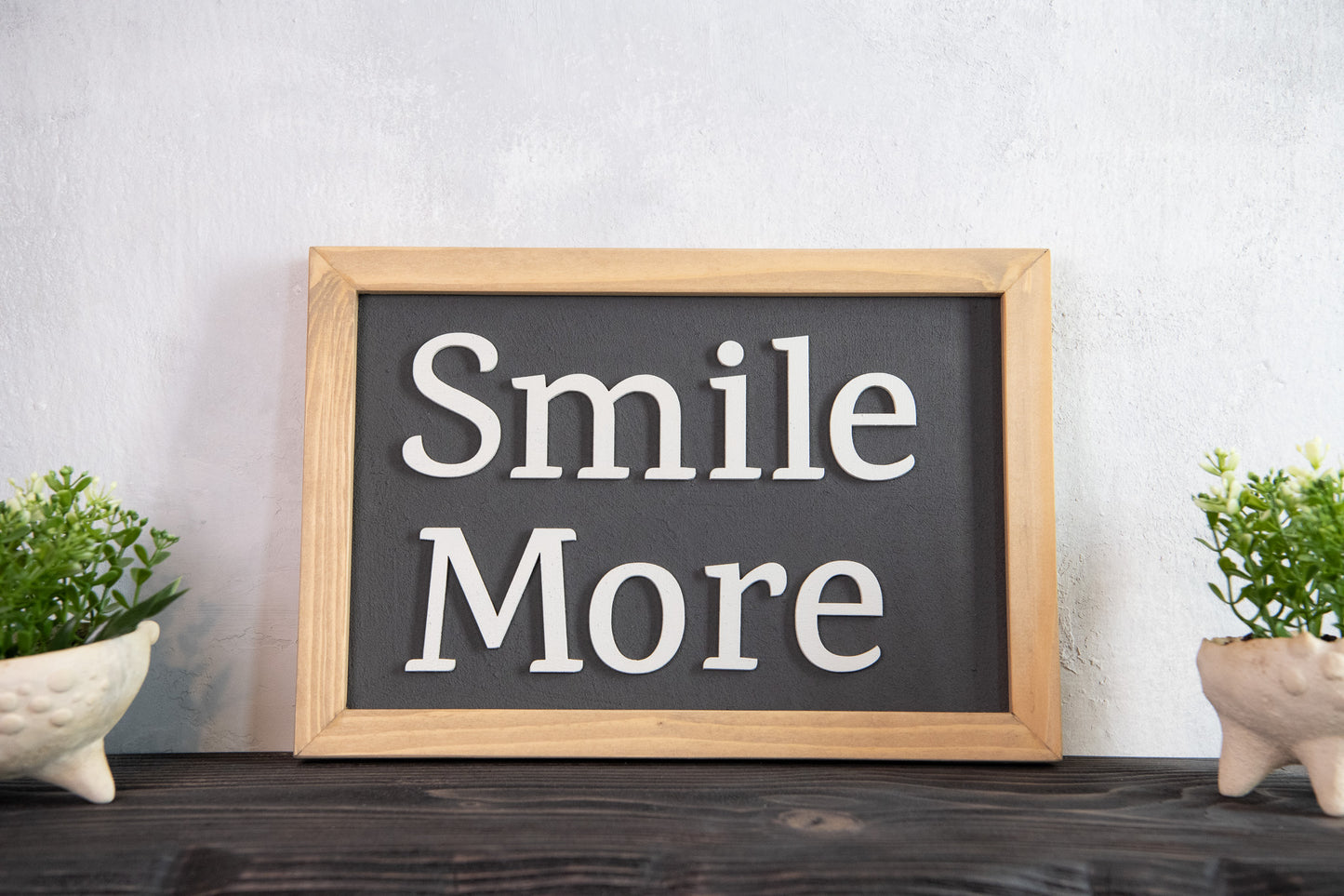 Ξύλινη Πινακίδα Τοίχου – Smile More – Χειροποίητη Διακοσμητική